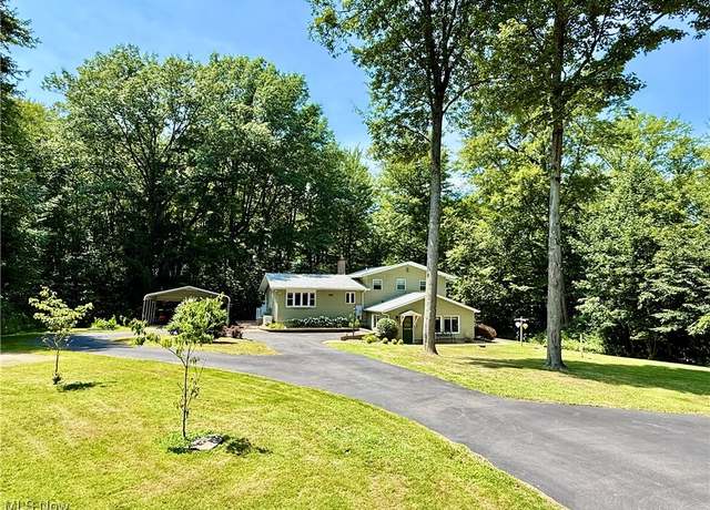 Property at 247 Donna Dr, North Benton, OH 44449, 3 beds, 2 baths