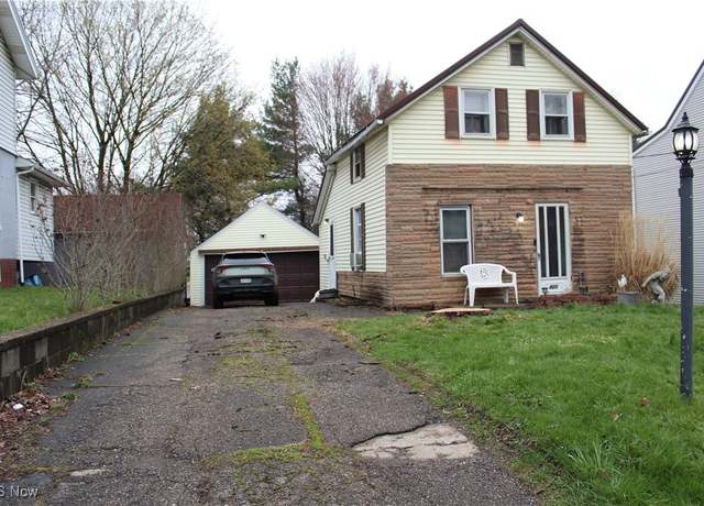 Property at 421 Nassau St W, East Canton, OH 44730, 1 bed, 1 bath