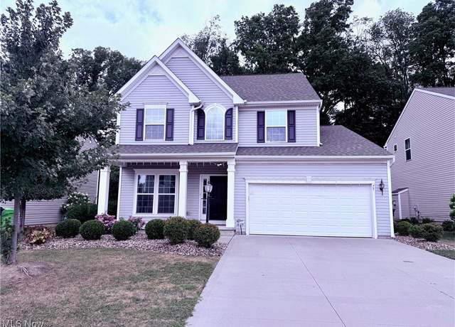 Property at 77 Northwood Ln, Tallmadge, OH 44278, 3 beds, 3.5 baths