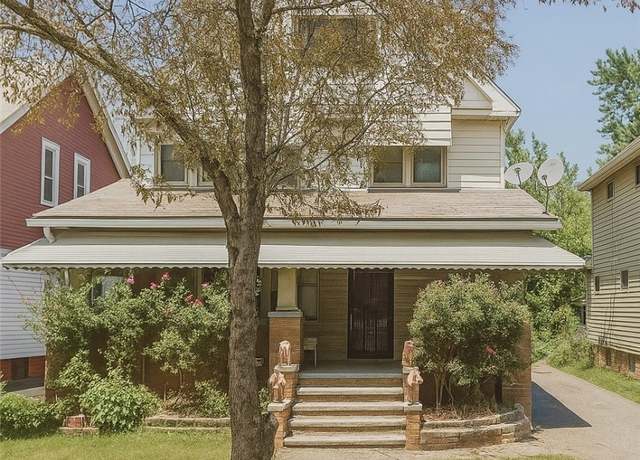 Property at 12501 Gruss Ave, Cleveland, OH 44108, 4 beds, 1 bath