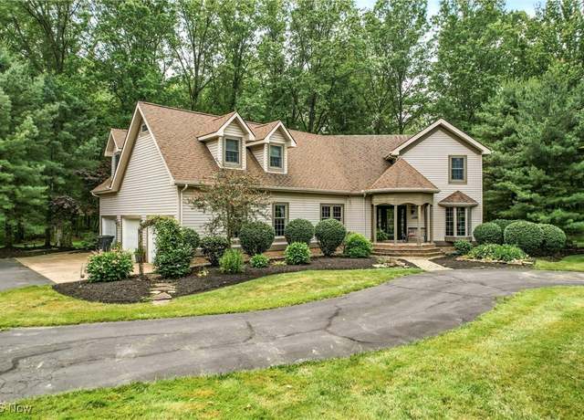 Property at 1681 State Rd, Warren, OH 44481, 3 beds, 2.5 baths