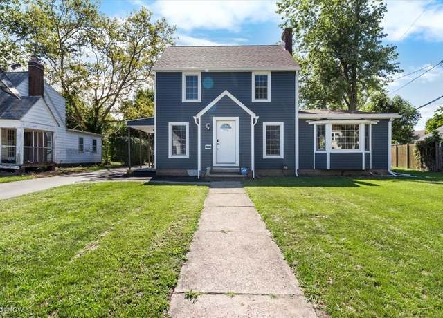 Property at 2730 S Jefferson Blvd, Lorain, OH 44052, 5 beds, 1.5 baths