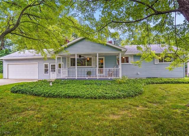 Property at 722 Locust Dr, Tallmadge, OH 44278, 3 beds, 2 baths