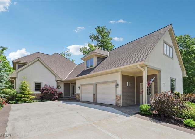 Property at 7273 Players Club Dr, Concord Township, OH 44077, 3 beds, 3.5 baths