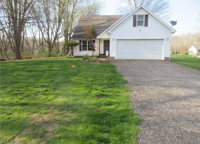 Property at 6463 Bel Air Dr, Andover, OH 44003, 3 beds, 2 baths