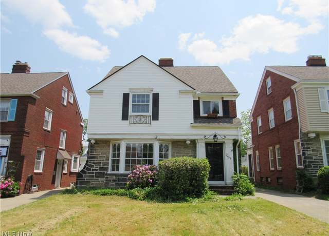 Property at 3659 Riedham Rd, Shaker Heights, OH 44120, 4 beds, 2.5 baths