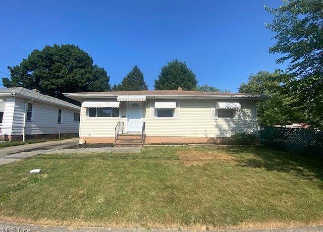Property at 3749 W 104th St, Cleveland, OH 44111, 3 beds, 1 bath