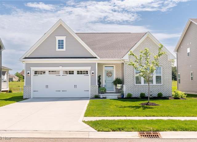 Property at 6804 Harrington Court Ave NE, Canton, OH 44721, 3 beds, 2 baths