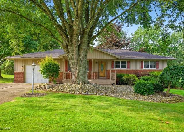 Property at 6100 Stoneybrook St SW, Canton, OH 44706, 3 beds, 1 bath