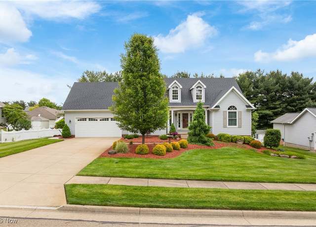 Property at 3093 Snowgoose Ln, Akron, OH 44319, 3 beds, 2.5 baths