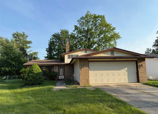 Property at 25450 Ronan Rd, Bedford Heights, OH 44146, 3 beds, 2 baths