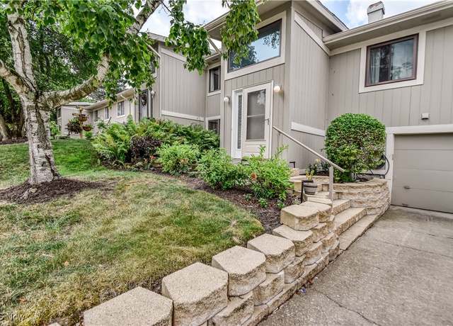 Property at 7208 S Galahad Pl, OH 44077, 2 beds, 1.5 baths