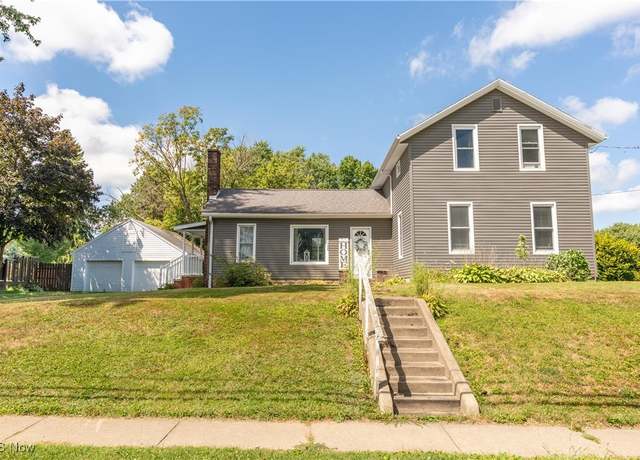 Property at 340 Gates St, Doylestown, OH 44230, 4 beds, 1 bath