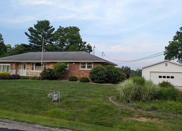 Property at 280 Wynncrest Dr, Marietta, OH 45750, 3 beds, 1 bath