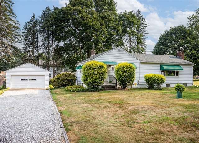 Property at 149 Orton Dr, Akron, OH 44319, 2 beds, 2 baths