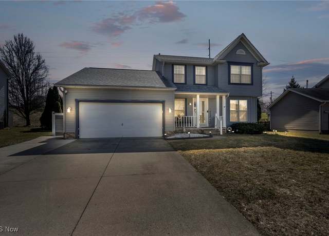 Property at 2236 Canterbury Cir, Akron, OH 44319, 3 beds, 3 baths