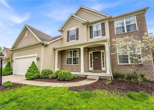 Property at 3449 Stillwood Blvd, Stow, OH 44224, 4 beds, 2.5 baths