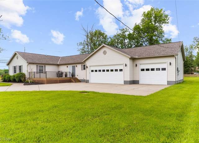 Property at 6937 Reynolds Rd, Mentor, OH 44060, 3 beds, 2.5 baths