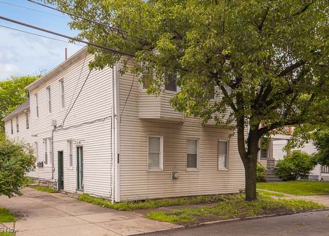 Property at 3694 E 57th St, Cleveland, OH 44105, 8 beds, 4 baths