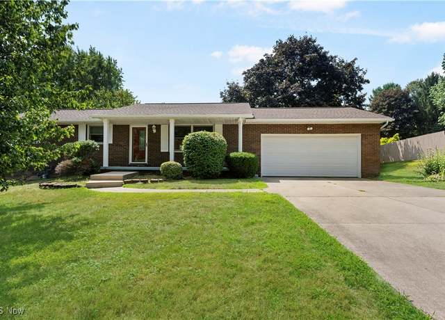 Property at 1508 Canyon St NE, Uniontown, OH 44685, 3 beds, 2 baths