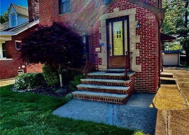 Property at 104 Sunnycliff Dr, Euclid, OH 44123, 3 beds, 1 bath