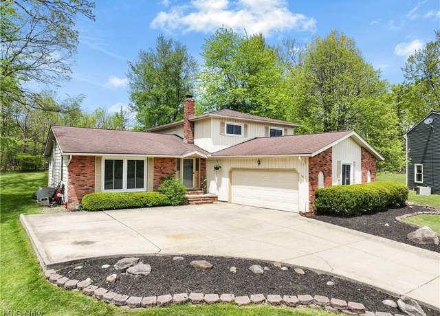 Property at 31965 Tracy Ln, Solon, OH 44139, 4 beds, 3 baths