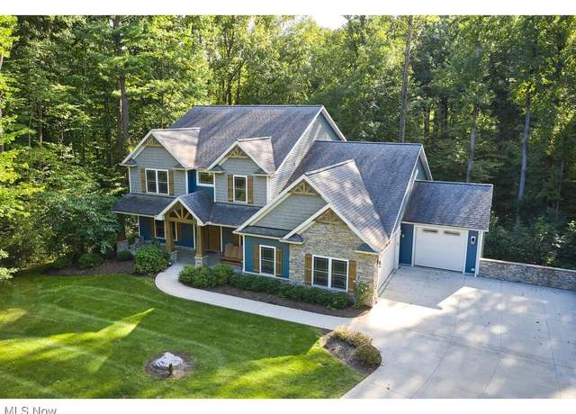 Property at 1570 Shade Rd, Akron, OH 44333, 4 beds, 4.5 baths