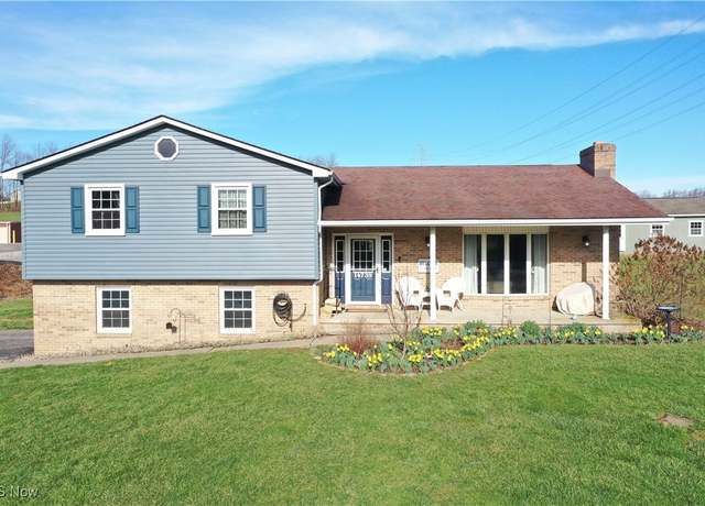 Property at 14739 Old Fredericktown Rd, East Liverpool, OH 43920, 3 beds, 2.5 baths
