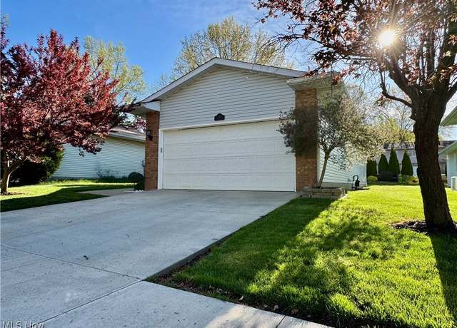 Property at 1673 Oakwood Cir, Wooster, OH 44691, 2 beds, 2 baths