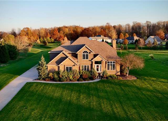 Property at 114 Mallard Creek Run, Lagrange, OH 44050, 4 beds, 4.5 baths