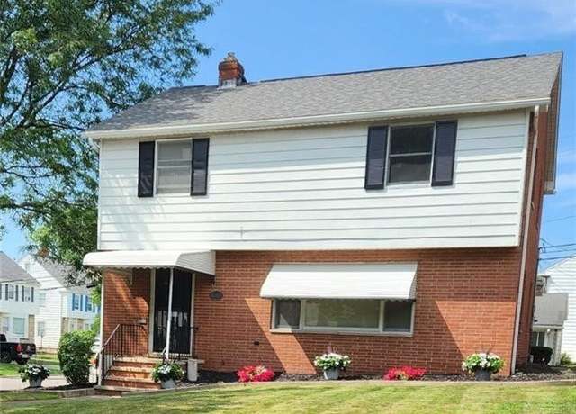 Property at 16805 Scottsdale Blvd, Shaker Heights, OH 44120, 4 beds, 2.5 baths