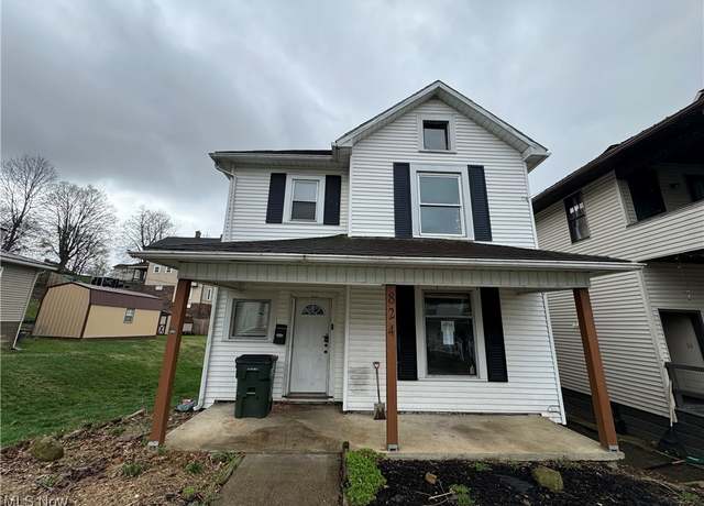 Property at 824 Foster Ave, Cambridge, OH 43725, 3 beds, 1 bath
