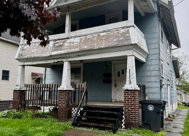 Property at 1115 Harpster Ave, Akron, OH 44314, 5 beds, 2 baths