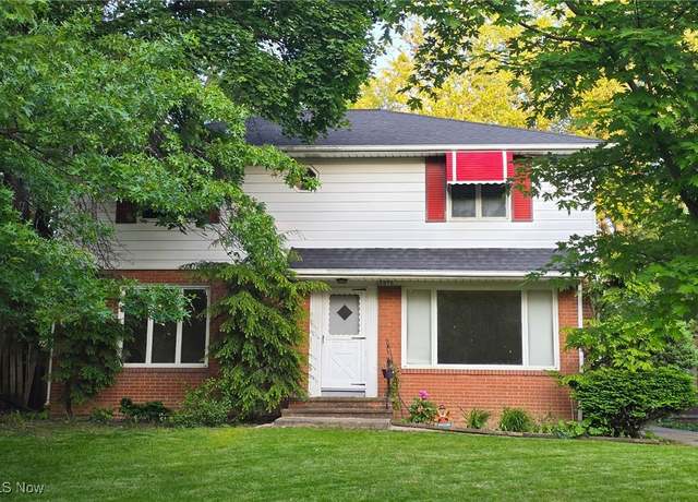 Property at 2375 Glendon Rd, University Heights, OH 44118, 4 beds, 2.5 baths