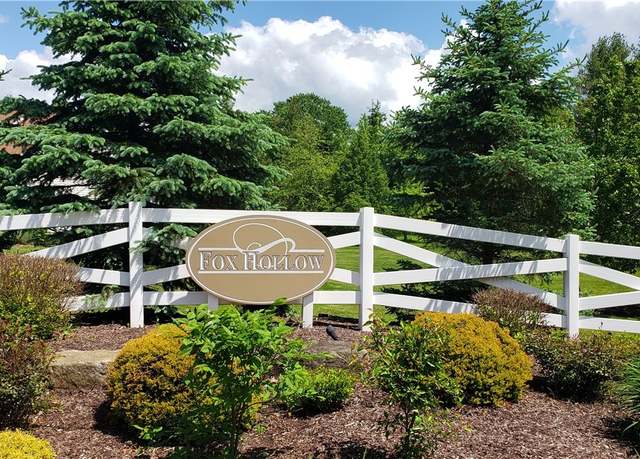 Property at 10971 Fox Hollow Dr, Garrettsville, OH 44231