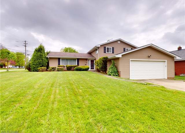 Property at 1930 Aldersgate Dr, Lyndhurst, OH 44124, 4 beds, 2.5 baths