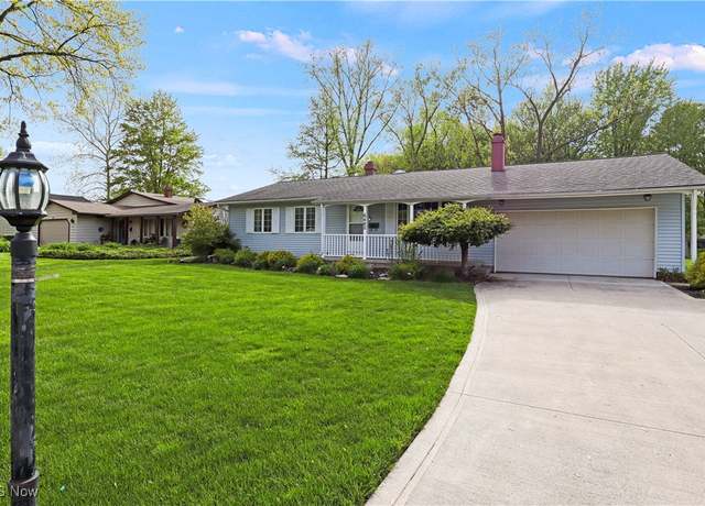 Property at 6442 Lockwood Dr, Mentor, OH 44060, 3 beds, 2 baths
