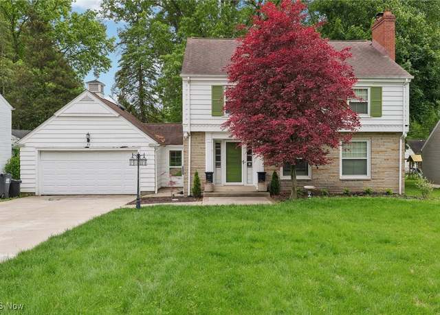 Property at 55 N Cadillac Dr, Boardman, OH 44512, 3 beds, 1.5 baths