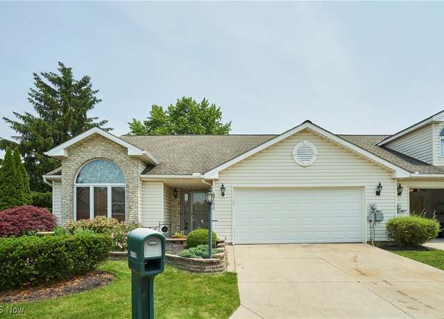 Property at 15188 Trails Lndg, Strongsville, OH 44136, 2 beds, 2 baths