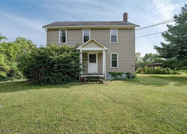 Property at 13914 Aquilla Rd, Burton, OH 44021, 3 beds, 1 bath