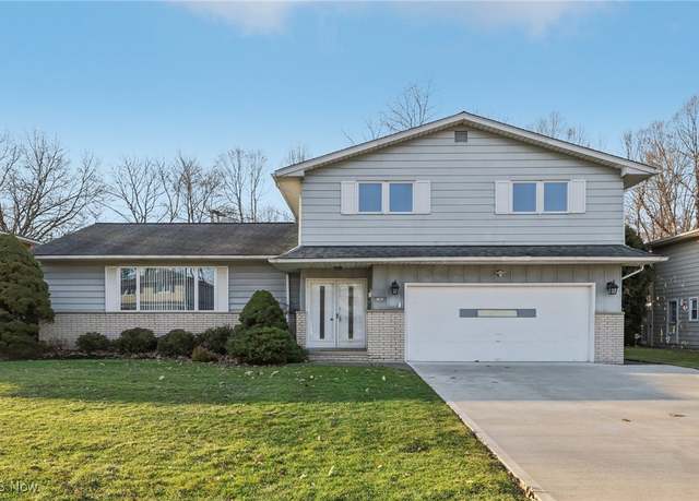 Property at 5364 Bluebell Dr, Lyndhurst, OH 44124, 4 beds, 2.5 baths