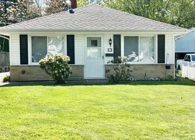 Property at 688 Tioga Trl, Willoughby, OH 44094, 3 beds, 1 bath