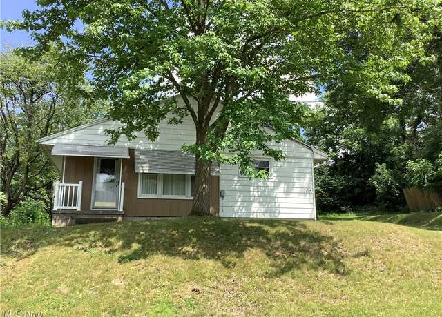 Property at 214 14th St NW, Massillon, OH 44647, 2 beds, 1 bath