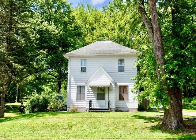 Property at 877 W Nimisila Rd, New Franklin, OH 44319, 3 beds, 2 baths