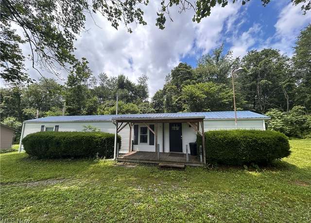 Property at 78790 Hamilton Ridge Rd, Freeport, OH 43973, 2 beds, 2 baths