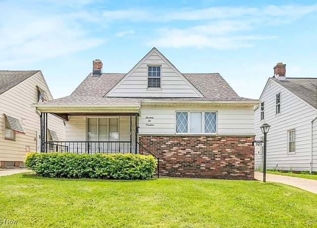 Property at 14214 Reddington Ave, Maple Heights, OH 44137, 3 beds, 1 bath