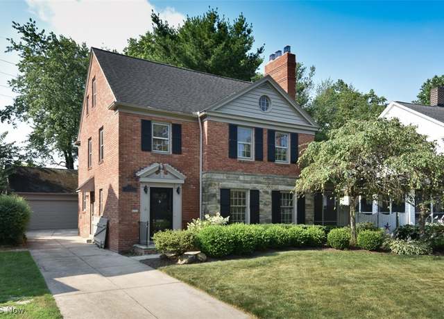 Property at 1327 Arlington Rd, Lakewood, OH 44107, 4 beds, 2.5 baths
