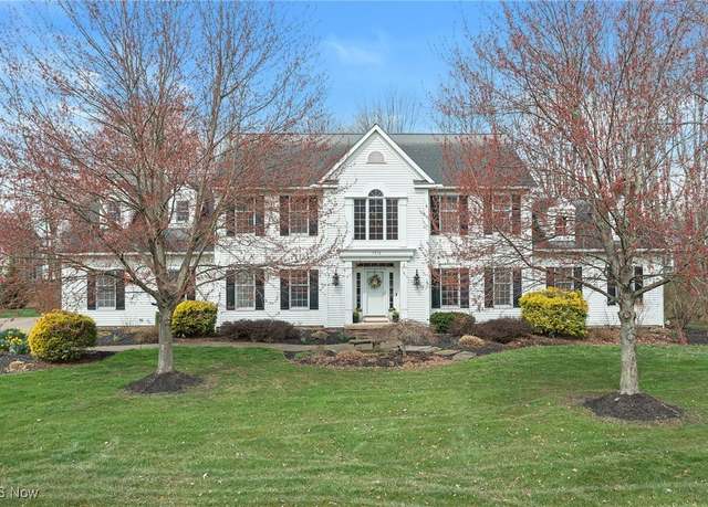 Property at 7574 Elderkin Ct, Hudson, OH 44236, 4 beds, 4.5 baths