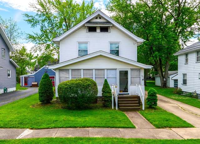 Property at 322 Oak Knoll Ave, Newton Falls, OH 44444, 3 beds, 1.5 baths