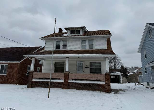 Property at 77 Fernwood Ave, Youngstown, OH 44509, 3 beds, 2 baths